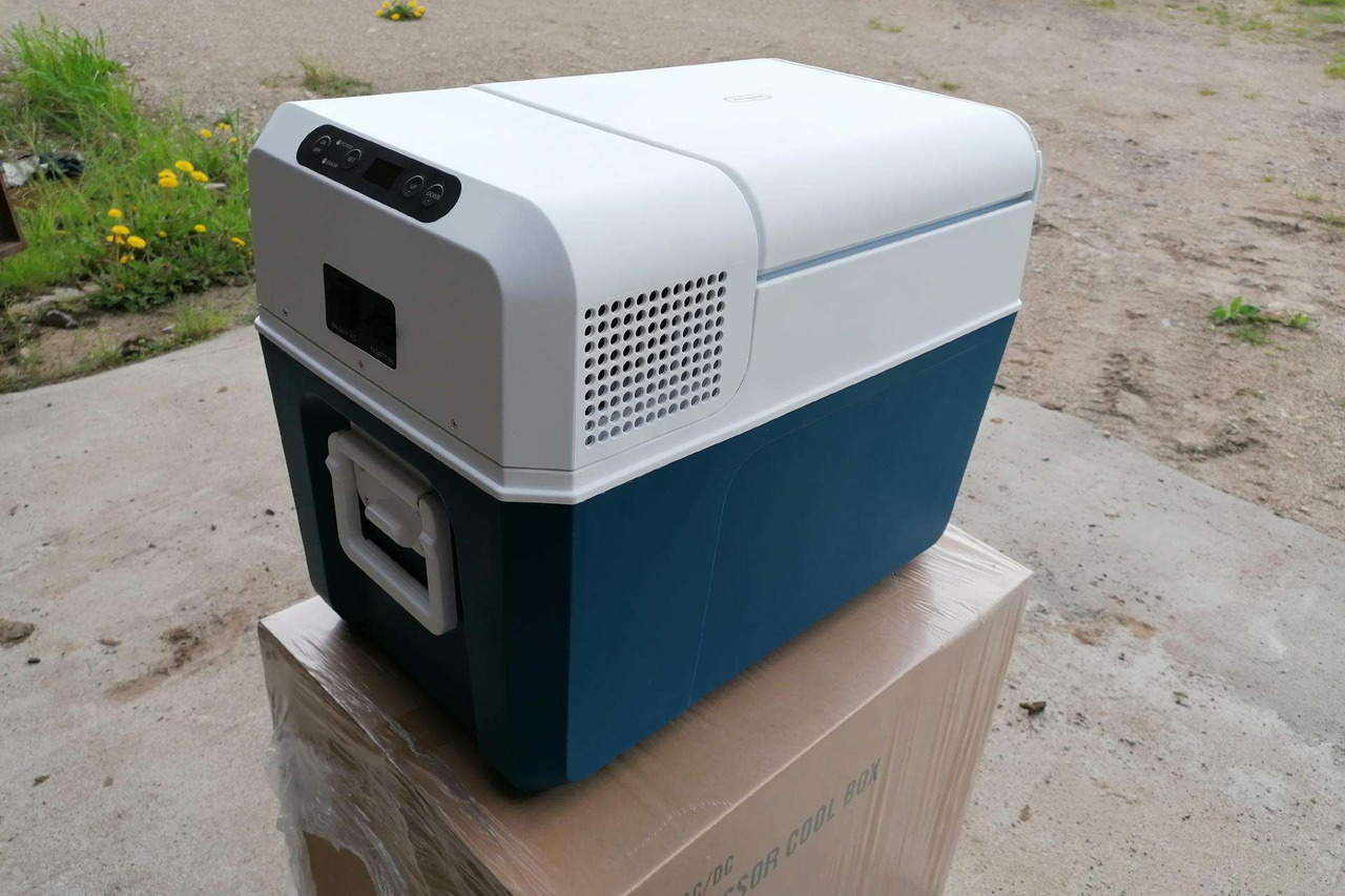 Fridge Dometic Waeco Mobicool 38L - Fahrerhaus und Interieur für LKW: das Bild 1 Fridge Dometic Waeco Mobicool 38L - Fahrerhaus und Interieur für LKW: das Bild 1