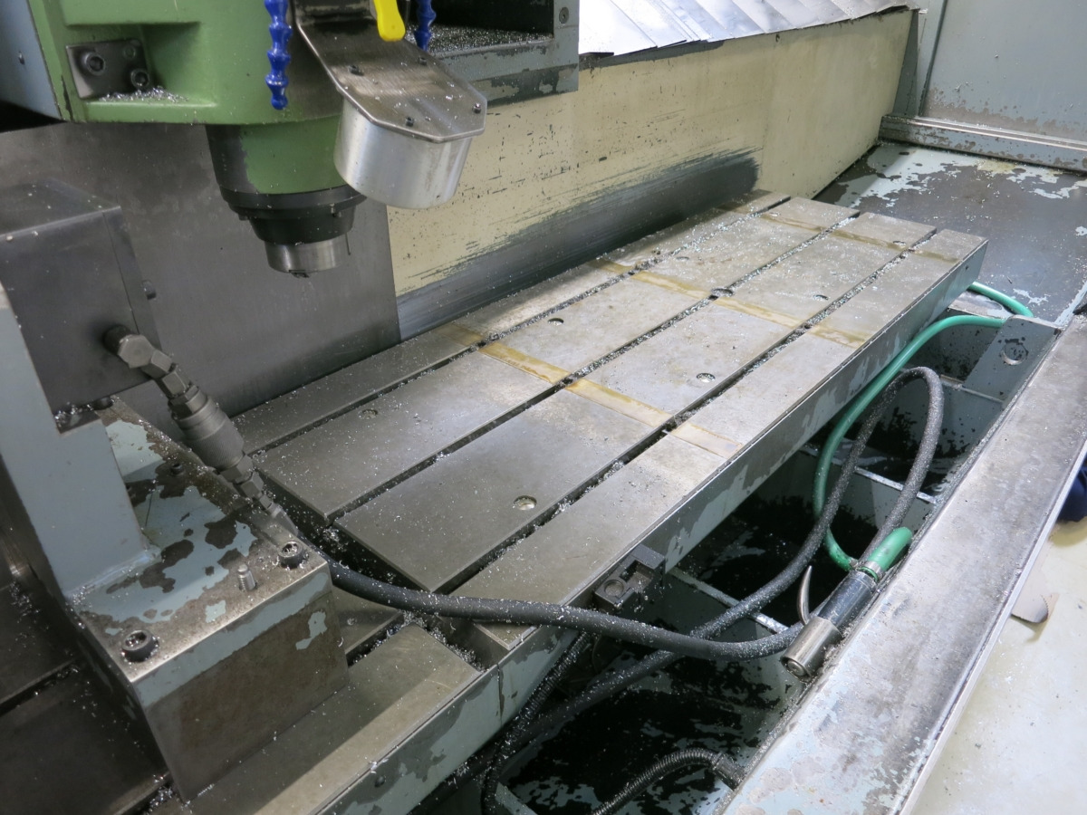 CNC-Bearbeitungszentrum AXA VC2: das Bild 6