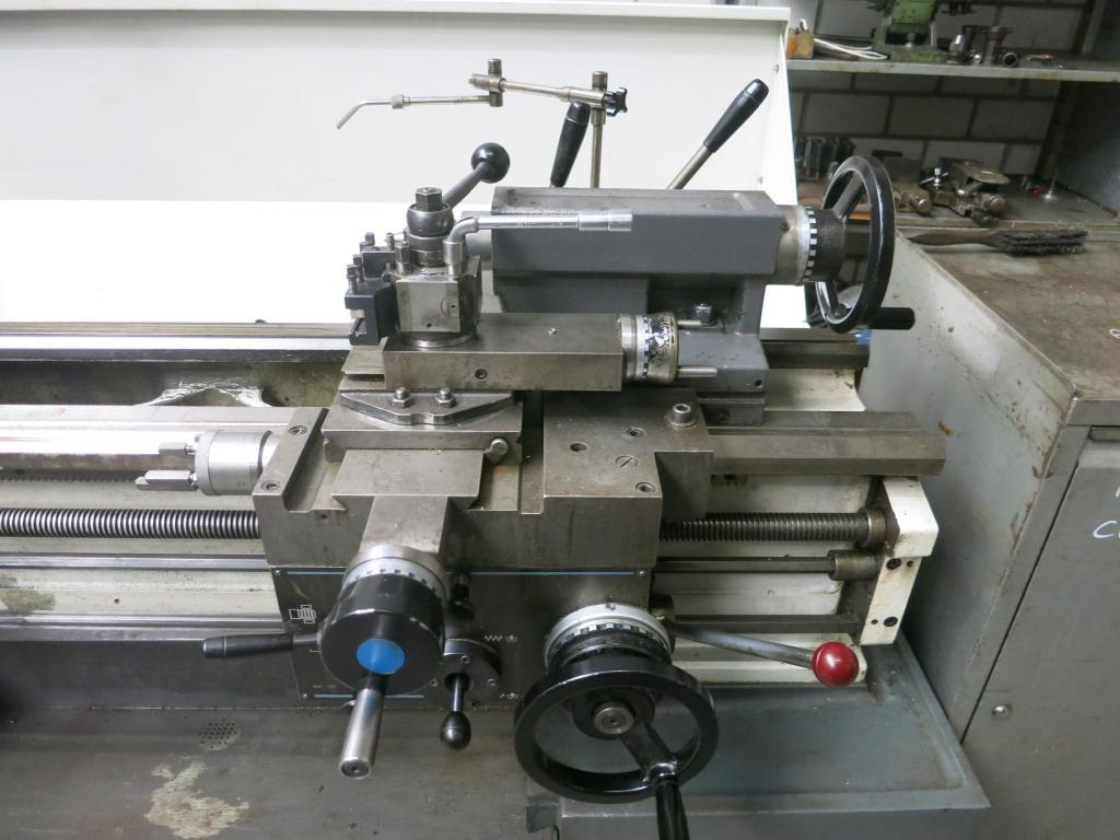 COLCHESTER Master 3250 - Metalldrehmaschine: das Bild 2 COLCHESTER Master 3250 - Metalldrehmaschine: das Bild 2