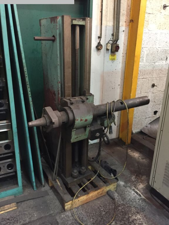 JUARISTI 110 - Metallbearbeitungsmaschine: das Bild 5 JUARISTI 110 - Metallbearbeitungsmaschine: das Bild 5