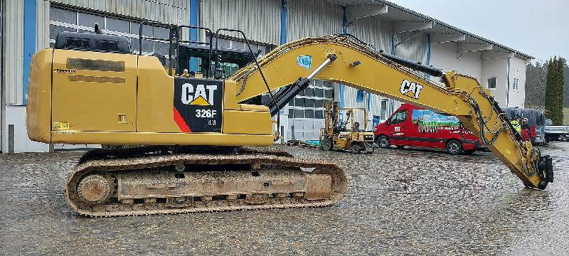 CAT 326F - Kettenbagger: das Bild 3 CAT 326F - Kettenbagger: das Bild 3