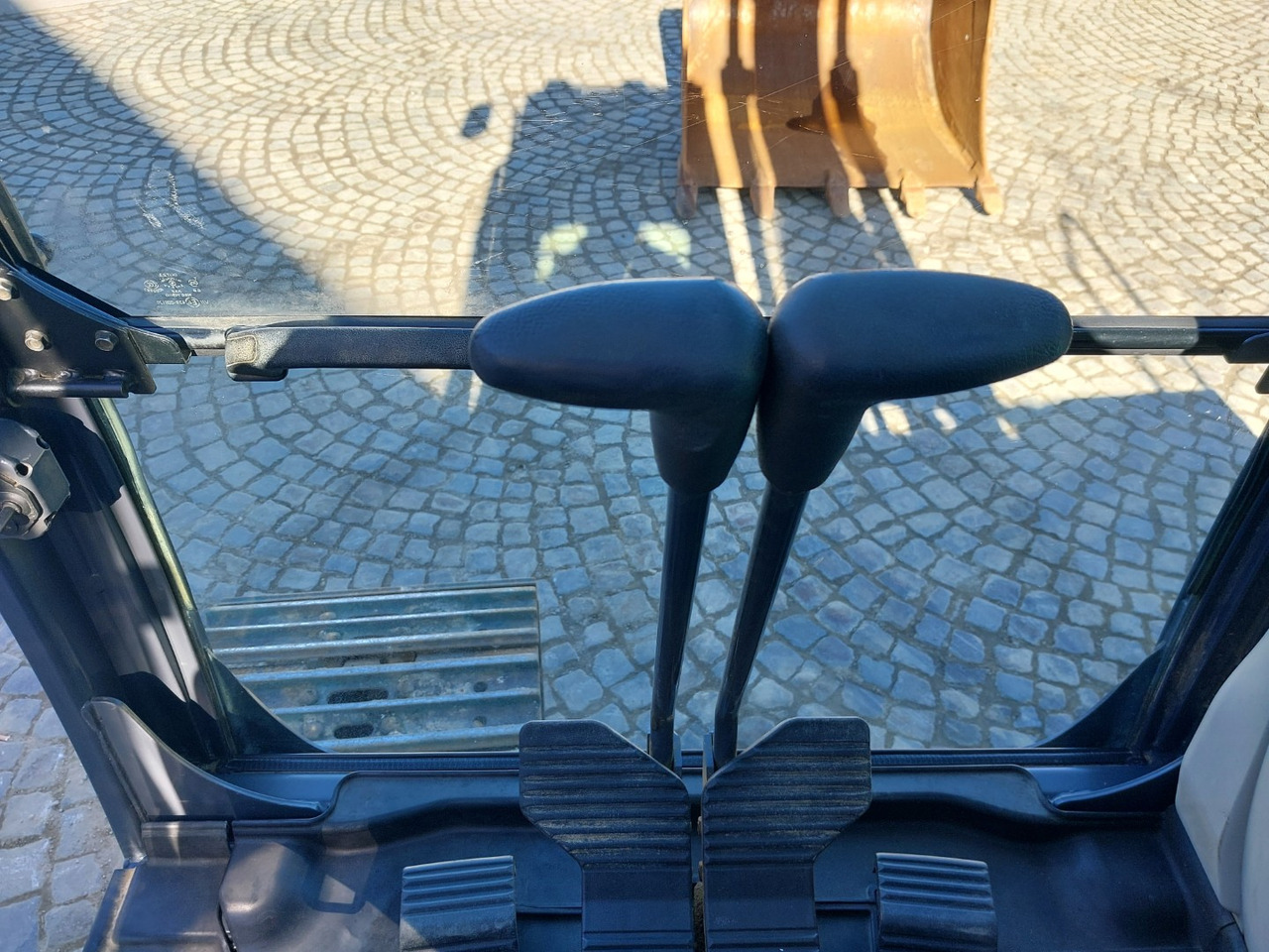 Kettenbagger Kobelco SK210LC-10: das Bild 10