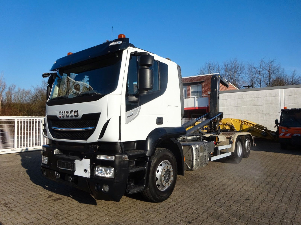 Iveco STRALIS 400 MEILLER Abroller Lift-Lenkachse 6x2 Iveco STRALIS 400 MEILLER Abroller Lift-Lenkachse 6x2 - Abrollkipper: das Bild 2 Iveco STRALIS 400 MEILLER Abroller Lift-Lenkachse 6x2 Iveco STRALIS 400 MEILLER Abroller Lift-Lenkachse 6x2 - Abrollkipper: das Bild 2