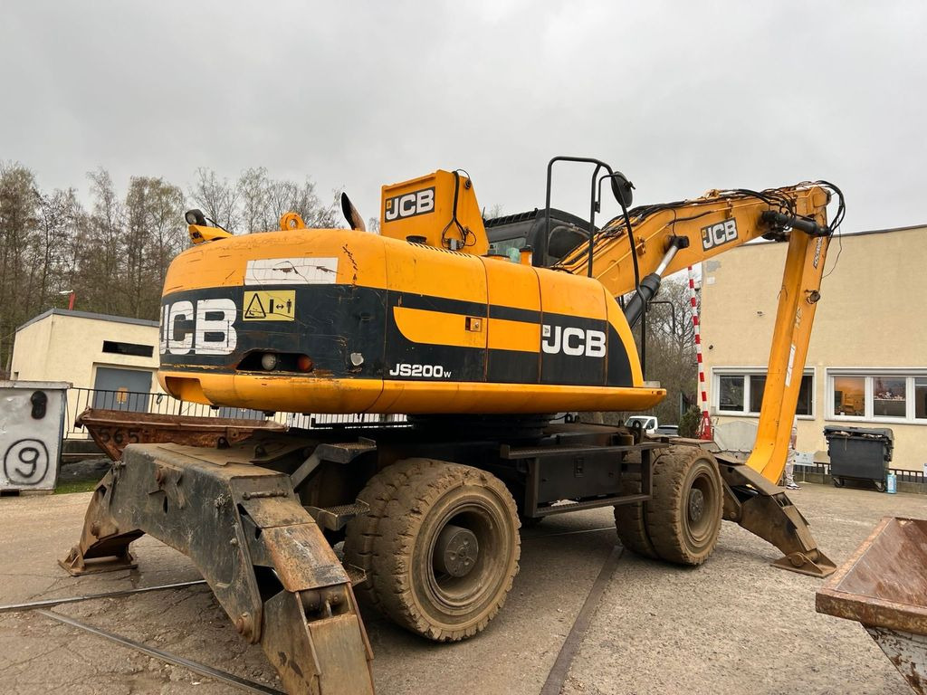 JCB JS 200 W Umschlagbagger - Mobilbagger: das Bild 3 JCB JS 200 W Umschlagbagger - Mobilbagger: das Bild 3