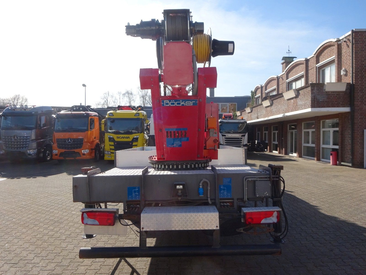 MAN 8.180 TGL + Böcker AK 32 Meter Dachdeckerkran - Autokran: das Bild 5 MAN 8.180 TGL + Böcker AK 32 Meter Dachdeckerkran - Autokran: das Bild 5
