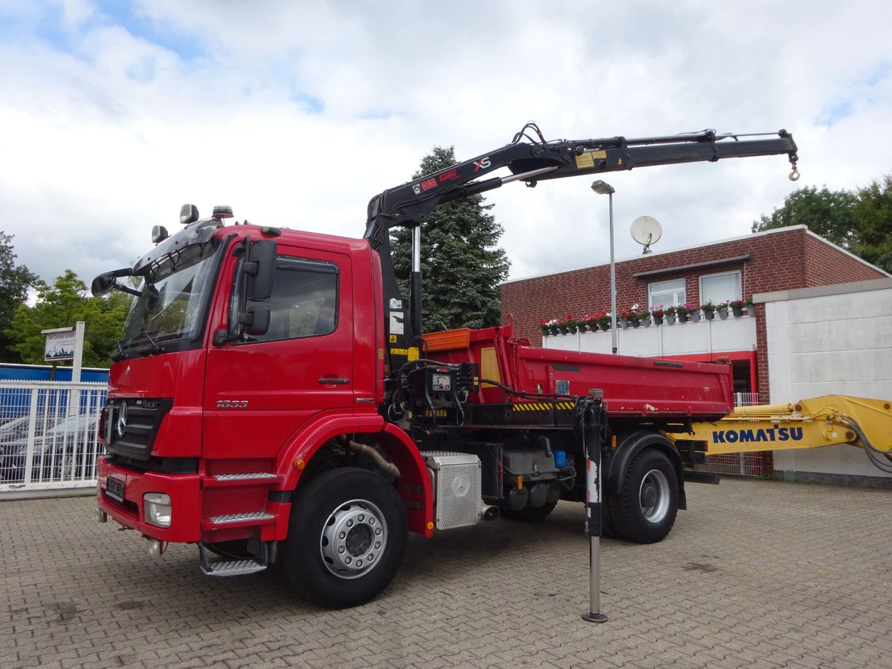 Mercedes-Benz 1833 Axor Meiller 3Skipper +HIAB 111 HIDUO +Funk - Kipper, Autokran: das Bild 4 Mercedes-Benz 1833 Axor Meiller 3Skipper +HIAB 111 HIDUO +Funk - Kipper, Autokran: das Bild 4