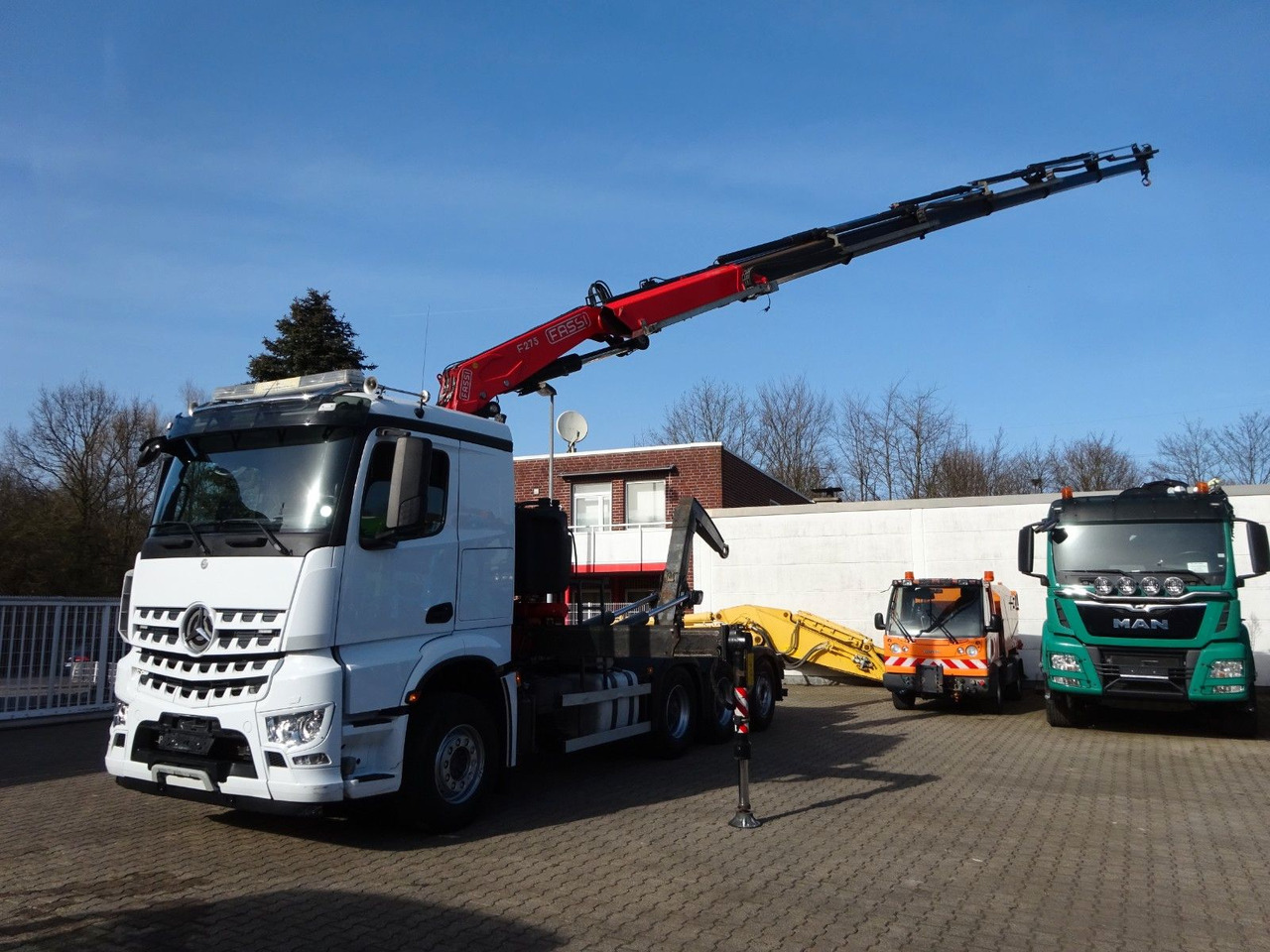 Mercedes-Benz 3248 Fassi Abroller + Fassi F275A 8x4 TRIDEM - Autokran: das Bild 5 Mercedes-Benz 3248 Fassi Abroller + Fassi F275A 8x4 TRIDEM - Autokran: das Bild 5