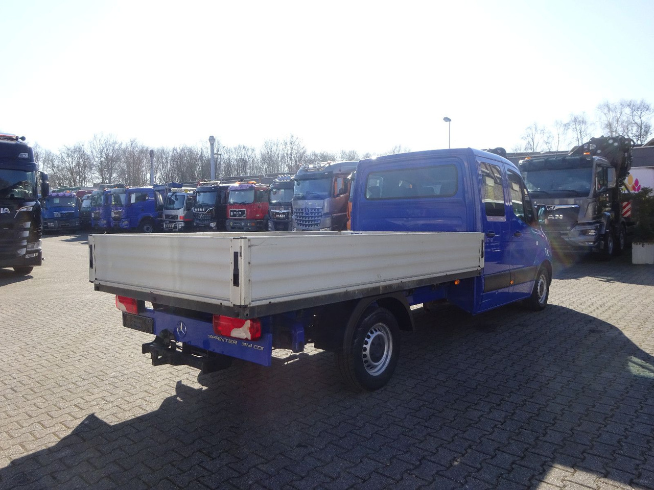 Mercedes-Benz Sprinter 314 CDI Pritsche Doppelkabiene 4x2 - Pritsche Transporter, Transporter mit Doppelkabine: das Bild 5 Mercedes-Benz Sprinter 314 CDI Pritsche Doppelkabiene 4x2 - Pritsche Transporter, Transporter mit Doppelkabine: das Bild 5