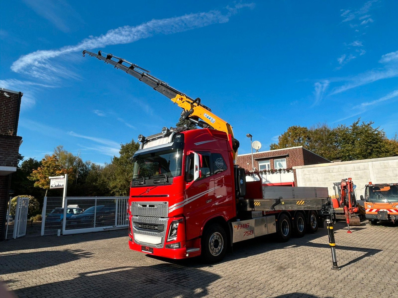 Volvo Autokran FH16 750 Pritsche EFFER 395/8S Lenk - Autokran: das Bild 2 Volvo Autokran FH16 750 Pritsche EFFER 395/8S Lenk - Autokran: das Bild 2