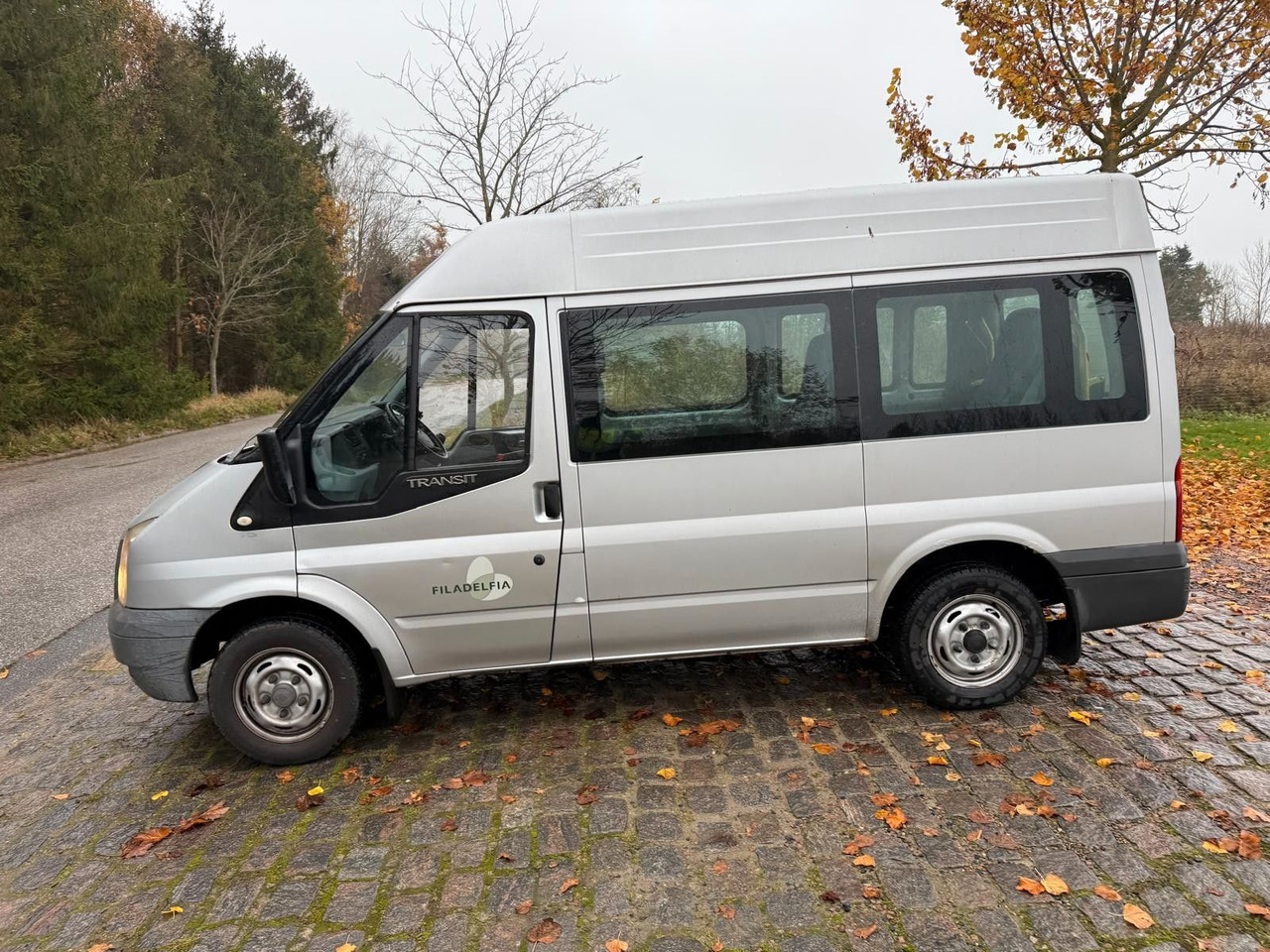 Ford Transit Kombi FT 300 High+Long *Handycap Lift* - Personentransporter: das Bild 4 Ford Transit Kombi FT 300 High+Long *Handycap Lift* - Personentransporter: das Bild 4