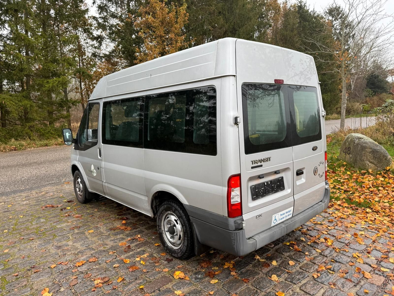 Ford Transit Kombi FT 300 High+Long *Handycap Lift* - Personentransporter: das Bild 5 Ford Transit Kombi FT 300 High+Long *Handycap Lift* - Personentransporter: das Bild 5