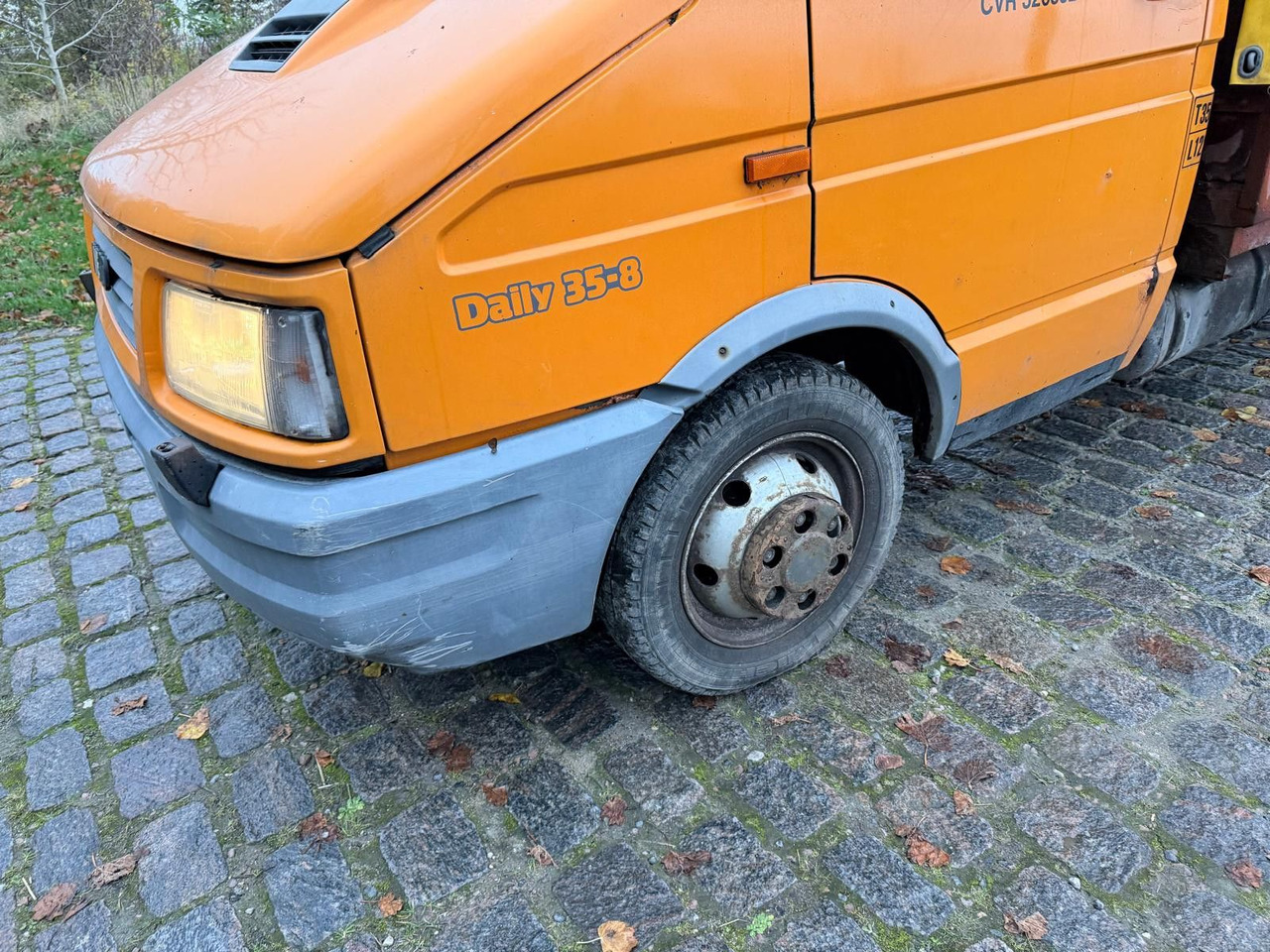 Iveco 35-8 pritche +plane *nur 1 990 € - Planen Transporter: das Bild 4 Iveco 35-8 pritche +plane *nur 1 990 € - Planen Transporter: das Bild 4