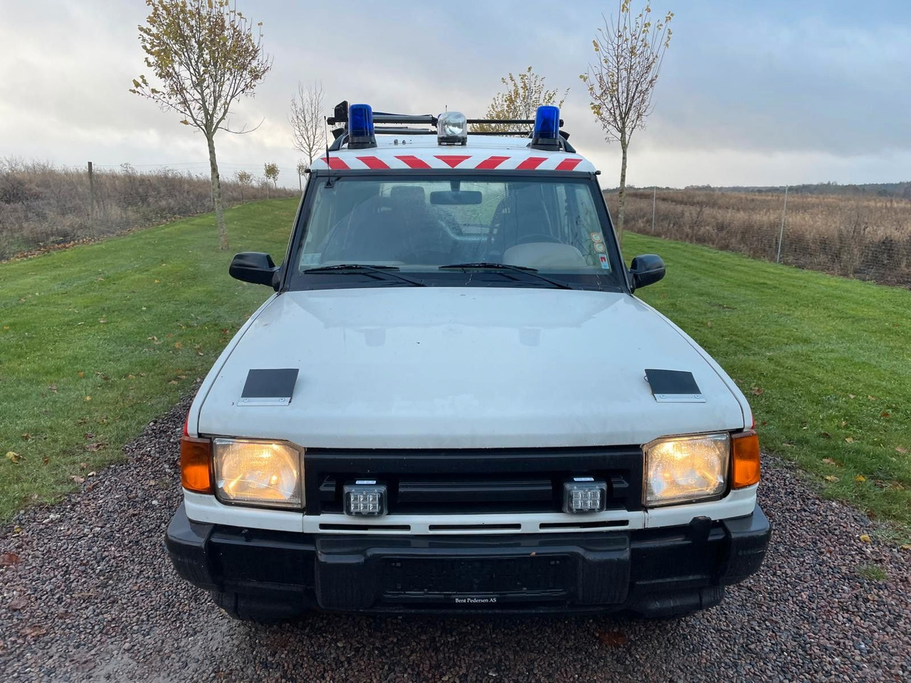 Land Rover Discovery 1 3.9 V8 Land Rover Discovery 1 3.9 V8 *6900 net* - SUV/ Geländewagen: das Bild 2 Land Rover Discovery 1 3.9 V8 Land Rover Discovery 1 3.9 V8 *6900 net* - SUV/ Geländewagen: das Bild 2