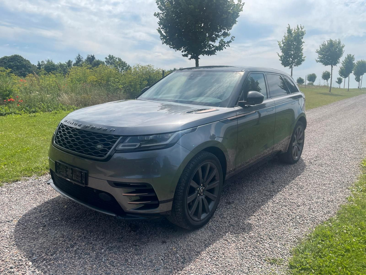 Land Rover Range Rover Velar R-Dynamic 3.0D 4WD Land Rover Velar R-Dynamic 3.0D 4WD *LKW zullasung: 2 sitze - SUV/ Geländewagen: das Bild 1 Land Rover Range Rover Velar R-Dynamic 3.0D 4WD Land Rover Velar R-Dynamic 3.0D 4WD *LKW zullasung: 2 sitze - SUV/ Geländewagen: das Bild 1