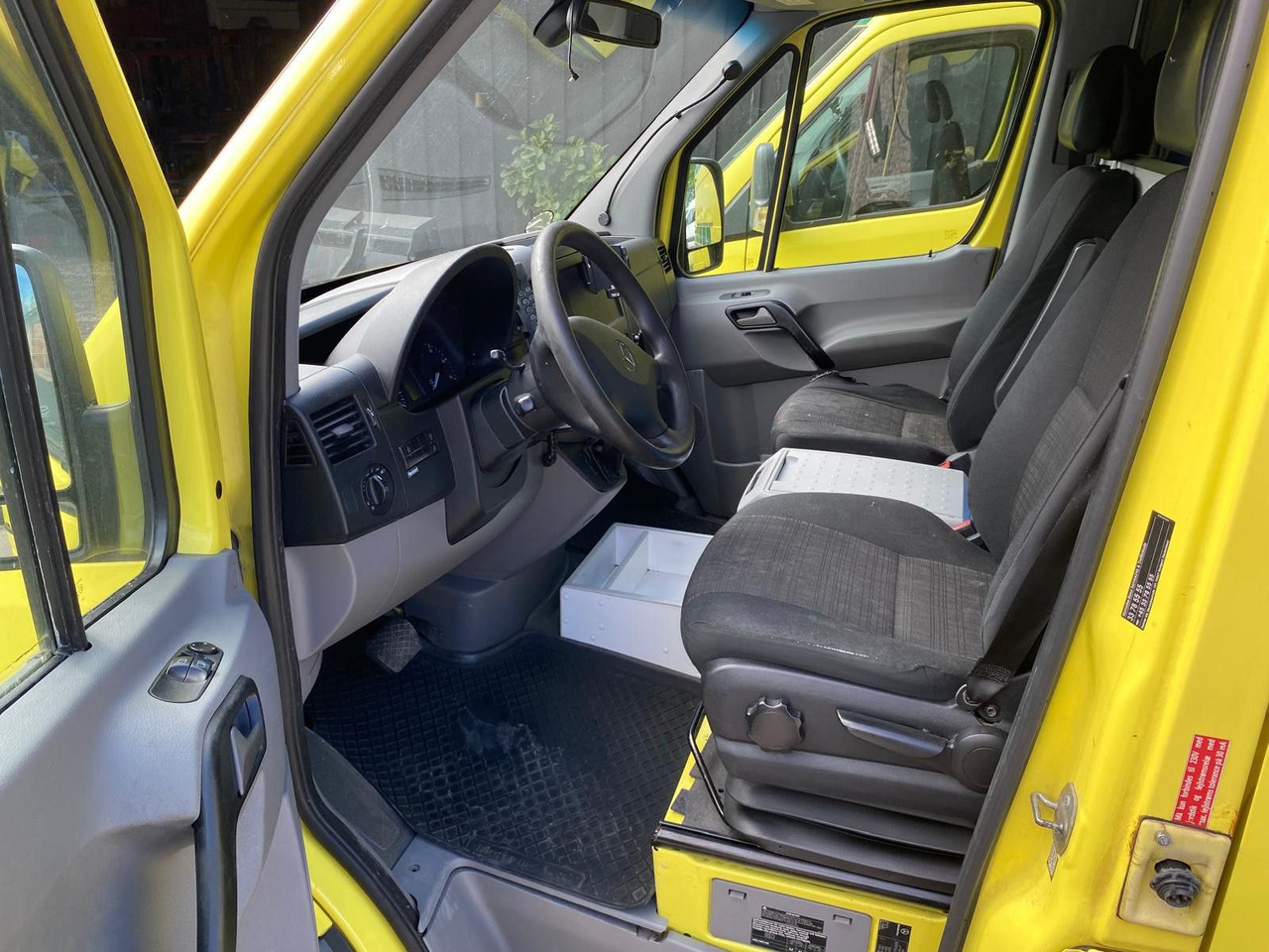 Personentransporter Mercedes-Benz Sprinter II 316 CDI Aut *Ambulance *MOTORSCHADEN: das Bild 8
