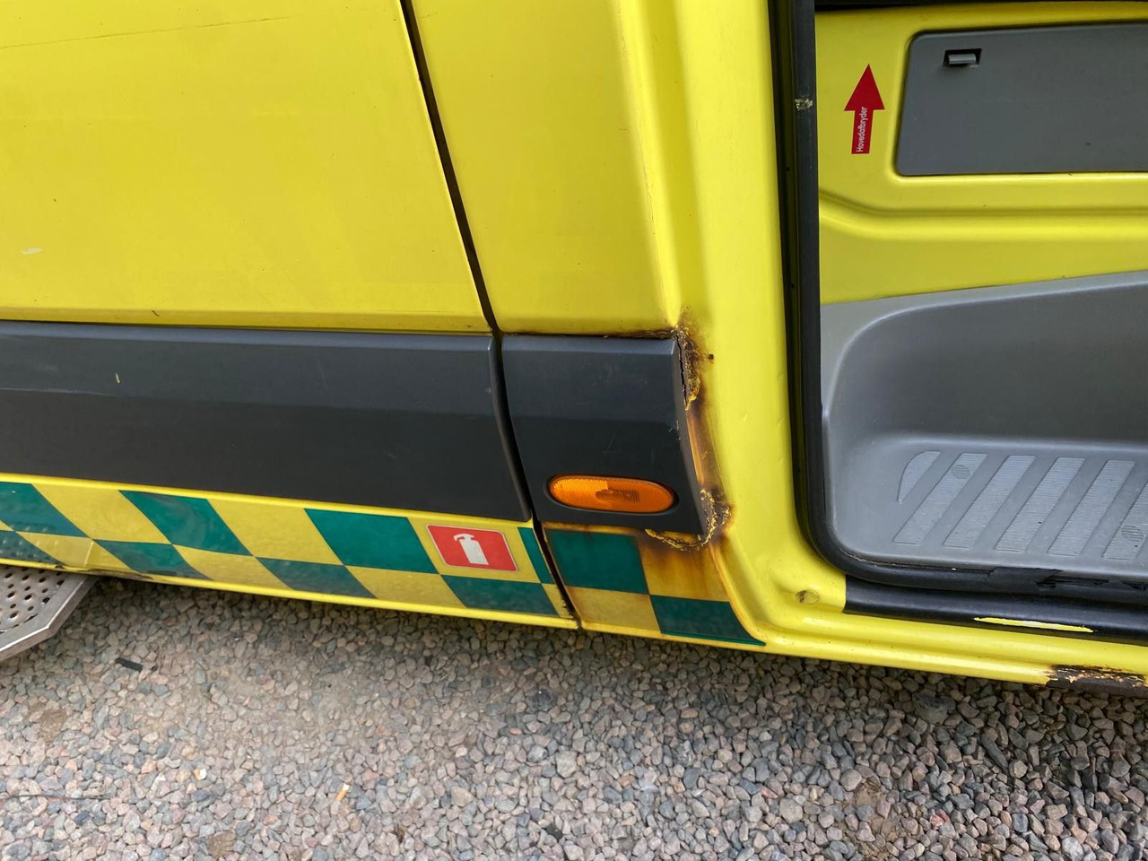 Personentransporter Mercedes-Benz Sprinter II 316 CDI Aut *Ambulance *MOTORSCHADEN: das Bild 16