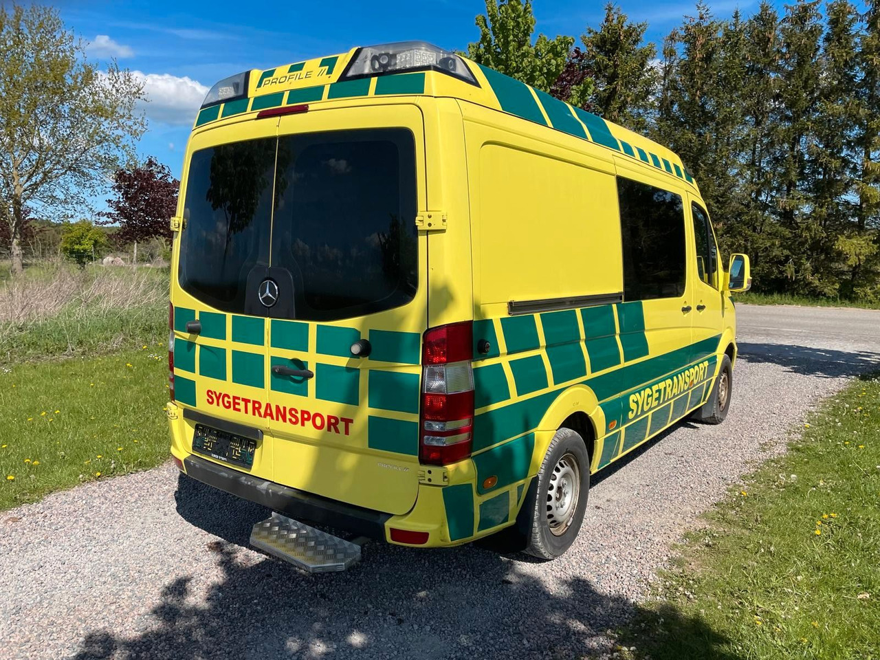 Mercedes-Benz Sprinter II Kasten 316 CDI Aut Ambulance* - Krankenwagen: das Bild 5 Mercedes-Benz Sprinter II Kasten 316 CDI Aut Ambulance* - Krankenwagen: das Bild 5