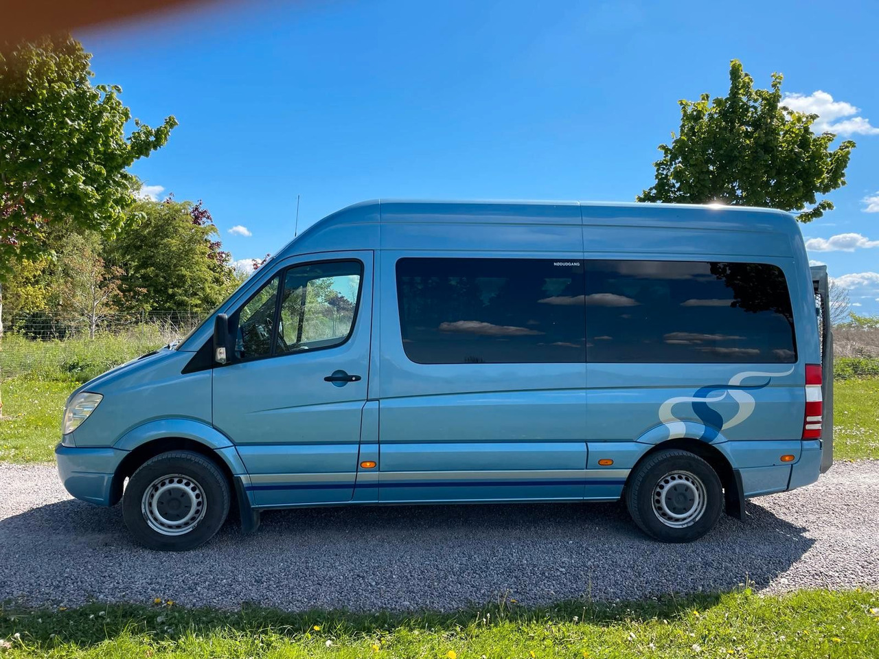 Mercedes-Benz Sprinter II Kombi CDI Aut ** BUS 11 sitze** - Personentransporter: das Bild 2 Mercedes-Benz Sprinter II Kombi CDI Aut ** BUS 11 sitze** - Personentransporter: das Bild 2