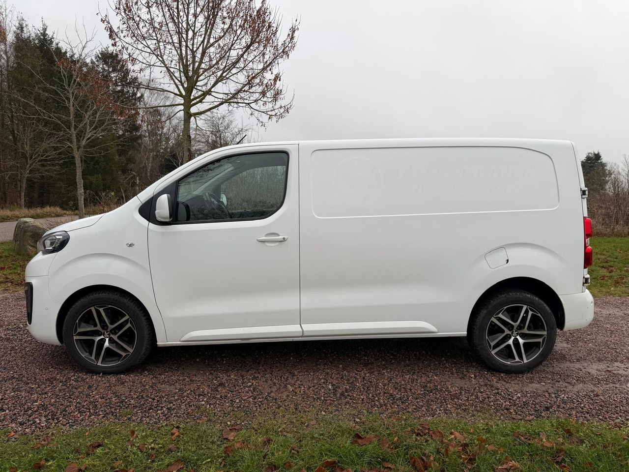 Peugeot Expert Kasten Premium L2 - Kleintransporter: das Bild 2 Peugeot Expert Kasten Premium L2 - Kleintransporter: das Bild 2