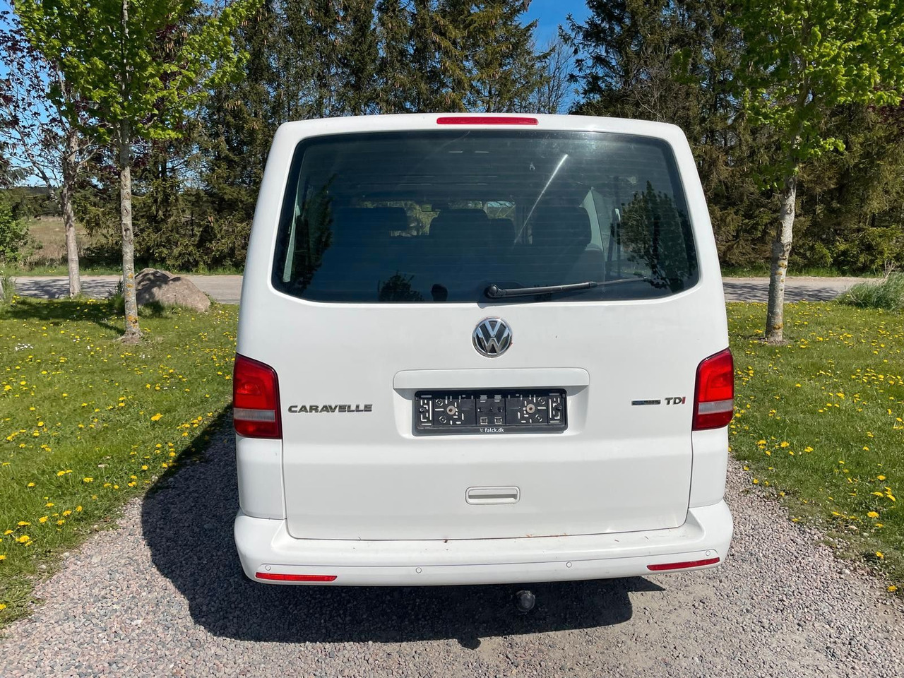 Volkswagen T5 Transporter Bus Caravelle Comfortline lang - Personentransporter: das Bild 4 Volkswagen T5 Transporter Bus Caravelle Comfortline lang - Personentransporter: das Bild 4