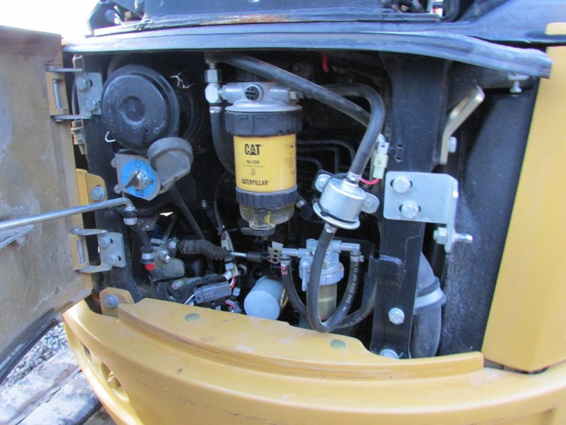 Cat 301.7 D CR Canopy Minibagger 14.000 EUR - Minibagger: das Bild 5 Cat 301.7 D CR Canopy Minibagger 14.000 EUR - Minibagger: das Bild 5