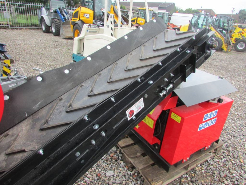 Red Rhino 2000 Brecheranlage mit RedRhino Powerpack - Mobile Brechanlage: das Bild 2 Red Rhino 2000 Brecheranlage mit RedRhino Powerpack - Mobile Brechanlage: das Bild 2