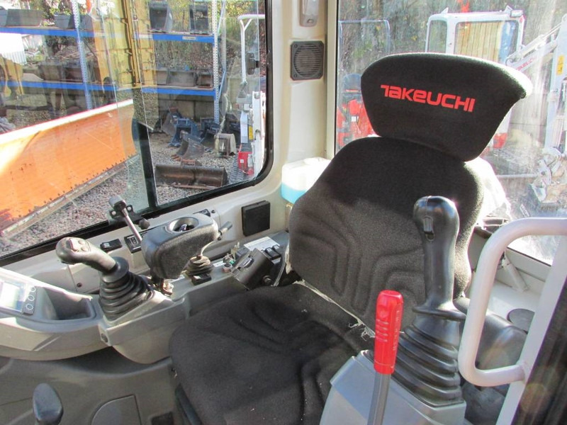 Minibagger Takeuchi TB 225 V3 Minibagger 30.500 EUR: das Bild 8 Minibagger Takeuchi TB 225 V3 Minibagger 30.500 EUR: das Bild 8