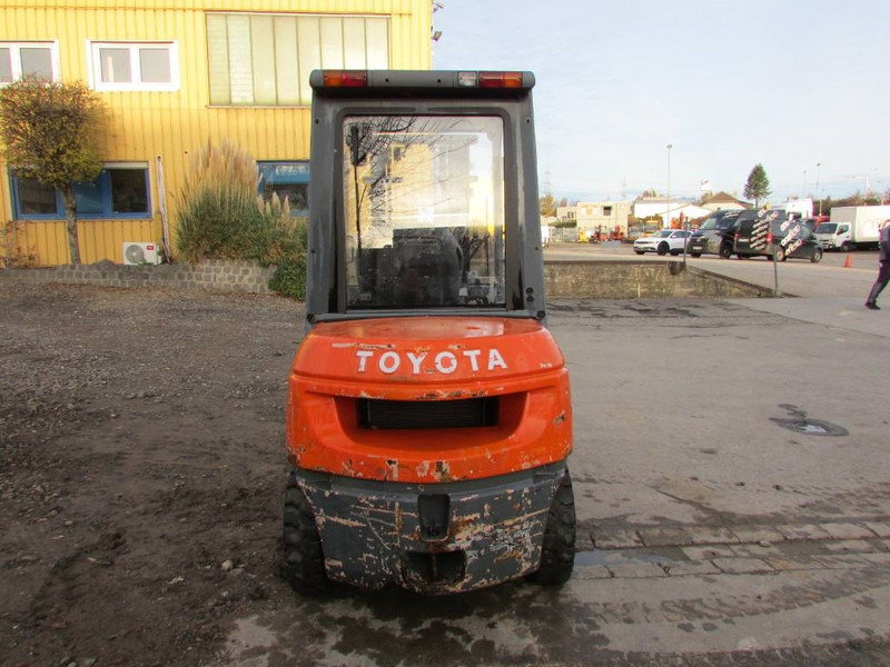 Toyota 62-7 FDF 30 Diesel Gabelstapler 10.500 EUR - Dieselstapler: das Bild 4 Toyota 62-7 FDF 30 Diesel Gabelstapler 10.500 EUR - Dieselstapler: das Bild 4