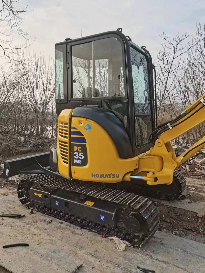 KOMATSU PC 35 MR - Minibagger: das Bild 3 KOMATSU PC 35 MR - Minibagger: das Bild 3