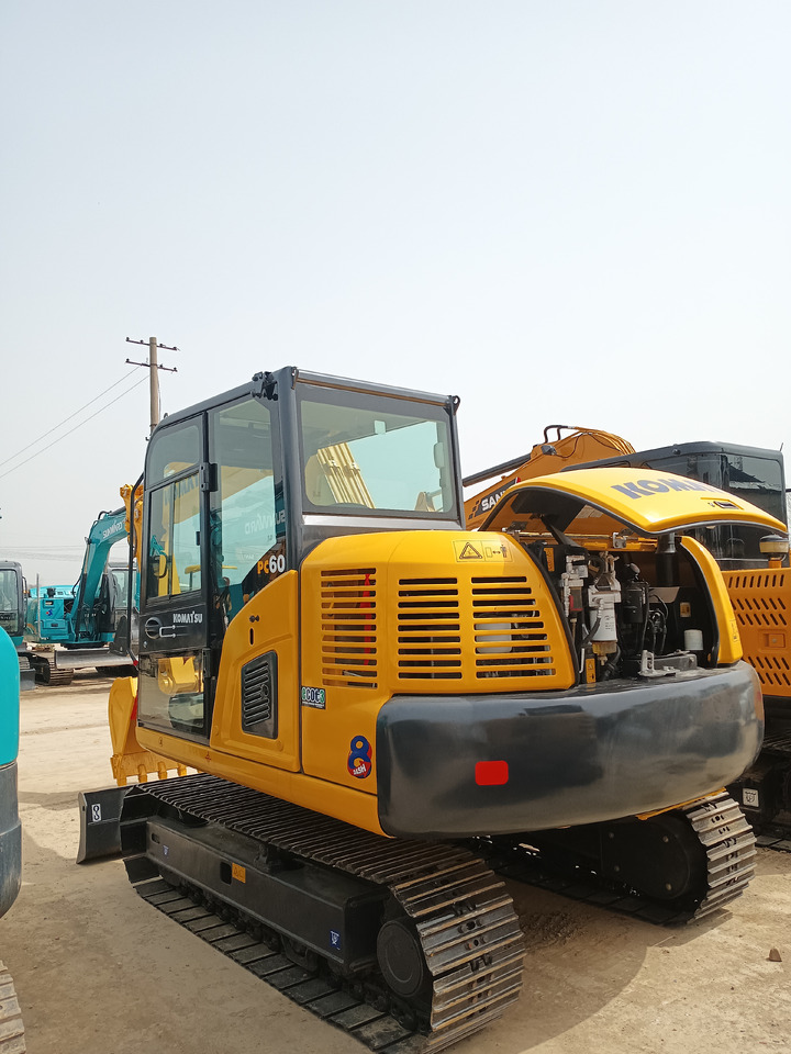 KOMATSU PC60-8 - Kettenbagger: das Bild 3 KOMATSU PC60-8 - Kettenbagger: das Bild 3