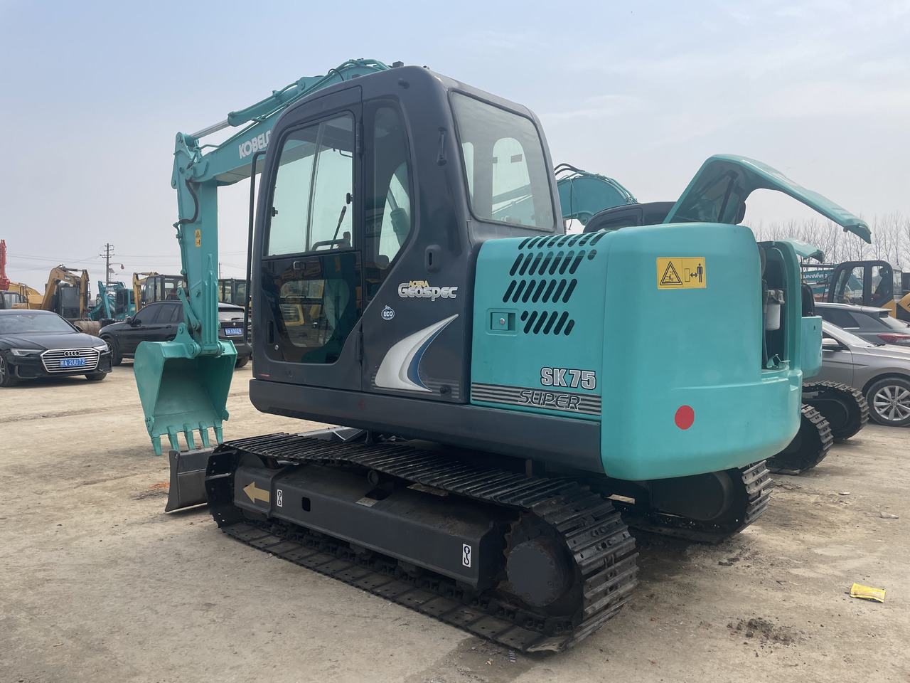 Kobelco SK 75 - Kettenbagger: das Bild 3 Kobelco SK 75 - Kettenbagger: das Bild 3