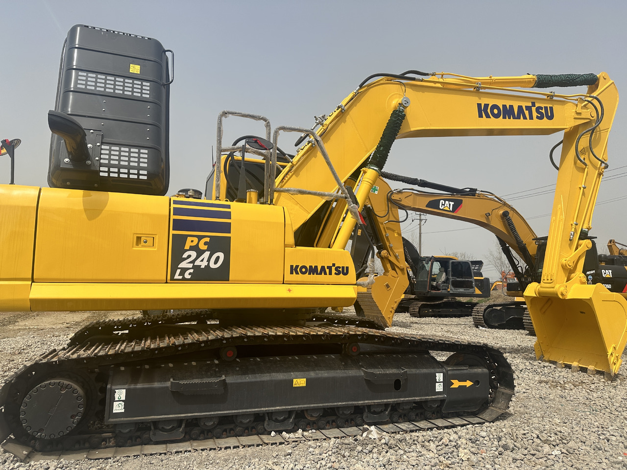 Komatsu PC 240 LC-8 - Kettenbagger: das Bild 2 Komatsu PC 240 LC-8 - Kettenbagger: das Bild 2