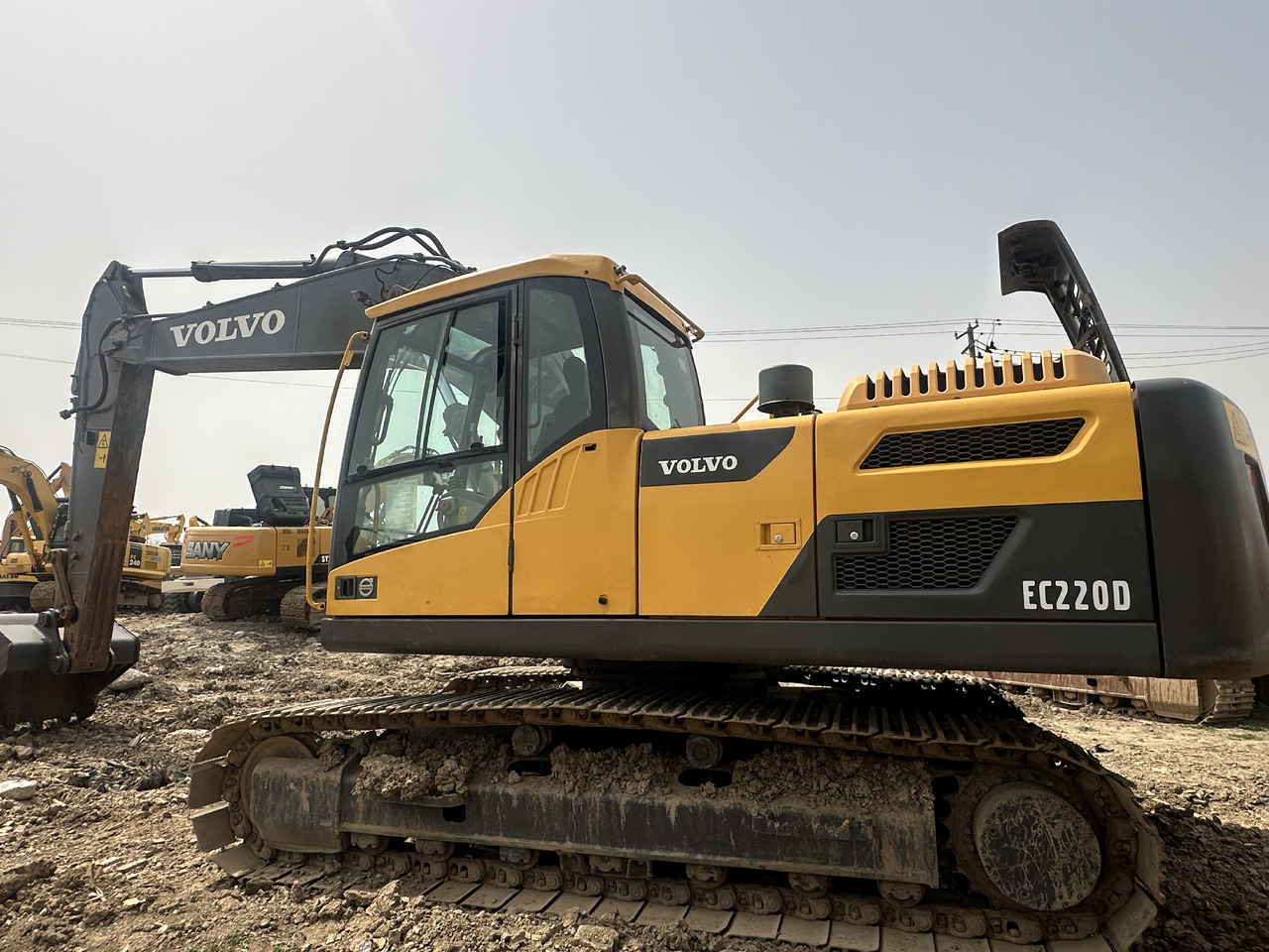VOLVO EC220D - Kettenbagger: das Bild 1 VOLVO EC220D - Kettenbagger: das Bild 1