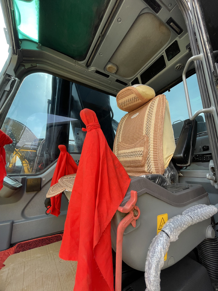 Kettenbagger Volvo EC290: das Bild 9