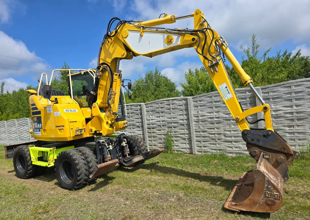 Komatsu - Mobilbagger: das Bild 2 Komatsu - Mobilbagger: das Bild 2