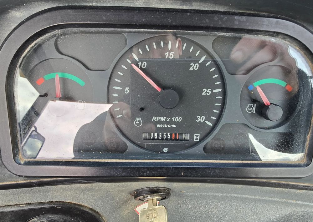 New Holland - Baggerlader: das Bild 4 New Holland - Baggerlader: das Bild 4