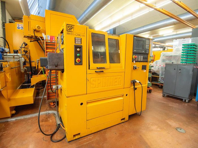 Spinner SB/A - Baumaschine: das Bild 3 Spinner SB/A - Baumaschine: das Bild 3
