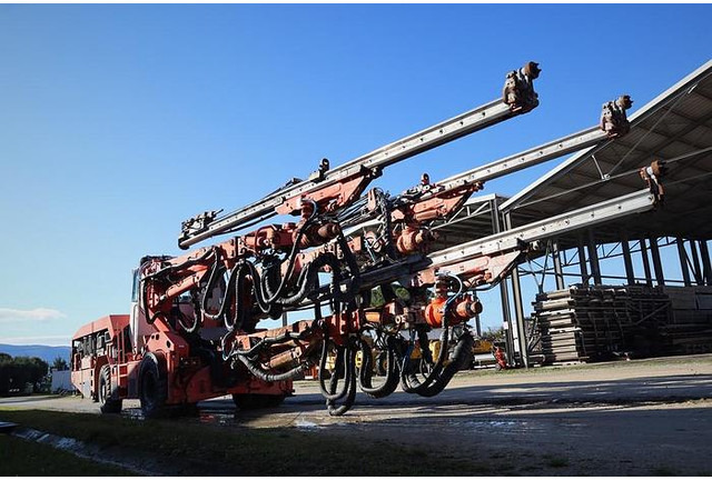 Sandvik DT1130-SC - Bohrgerät: das Bild 1 Sandvik DT1130-SC - Bohrgerät: das Bild 1