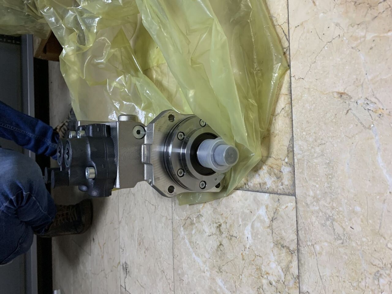 Bosch 0455020260 Mercedes-Benz 2017-2020 - Kraftstoffpumpe für LKW: das Bild 4 Bosch 0455020260 Mercedes-Benz 2017-2020 - Kraftstoffpumpe für LKW: das Bild 4