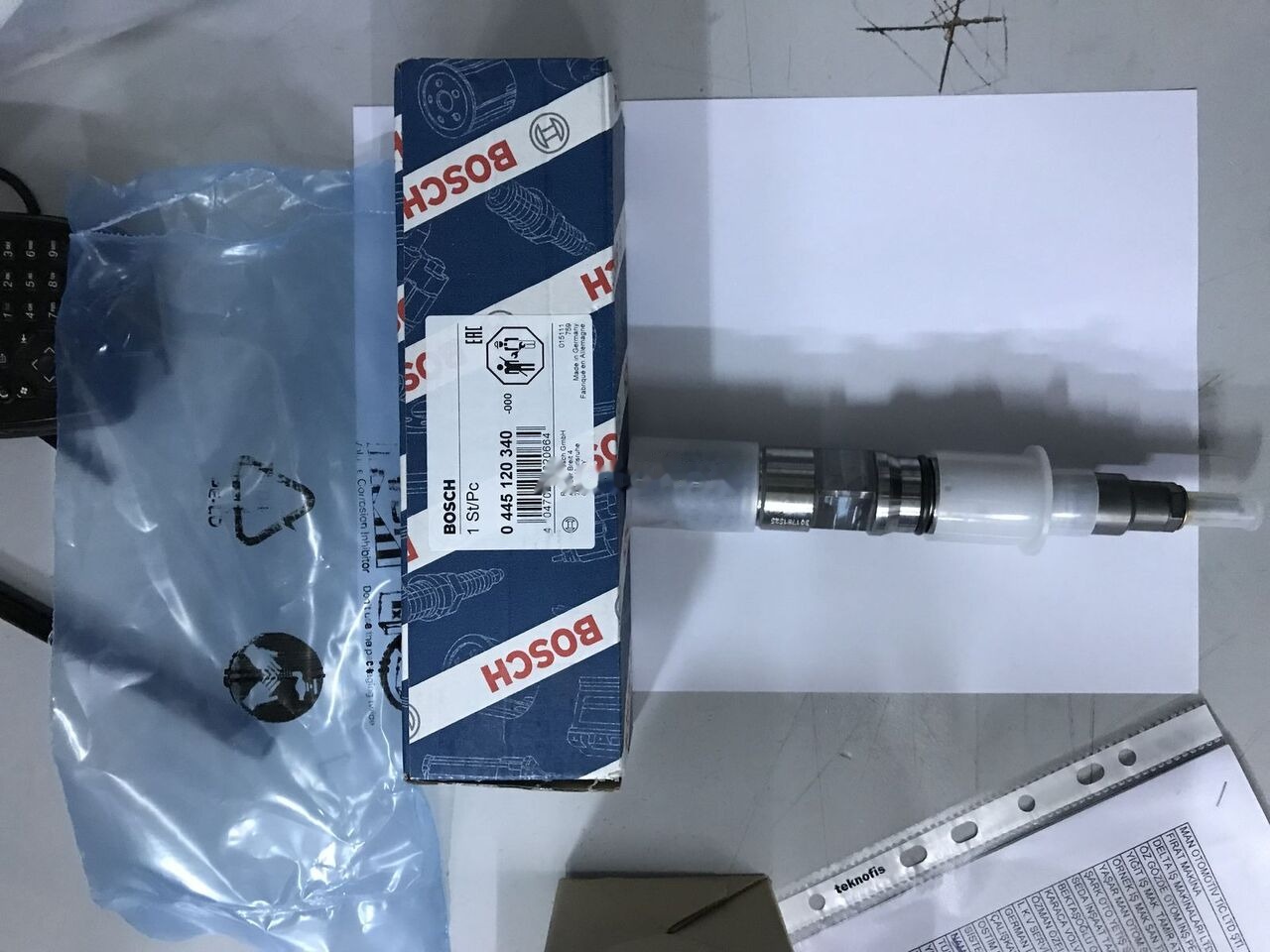 Bosch 2018 837069405 - Injektor für LKW: das Bild 1 Bosch 2018 837069405 - Injektor für LKW: das Bild 1
