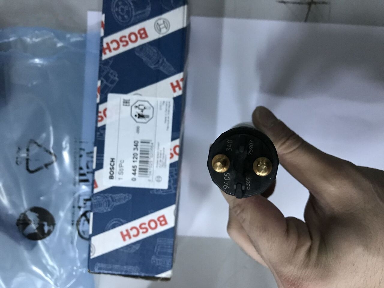 Bosch 2018 837069405 - Injektor für LKW: das Bild 2 Bosch 2018 837069405 - Injektor für LKW: das Bild 2