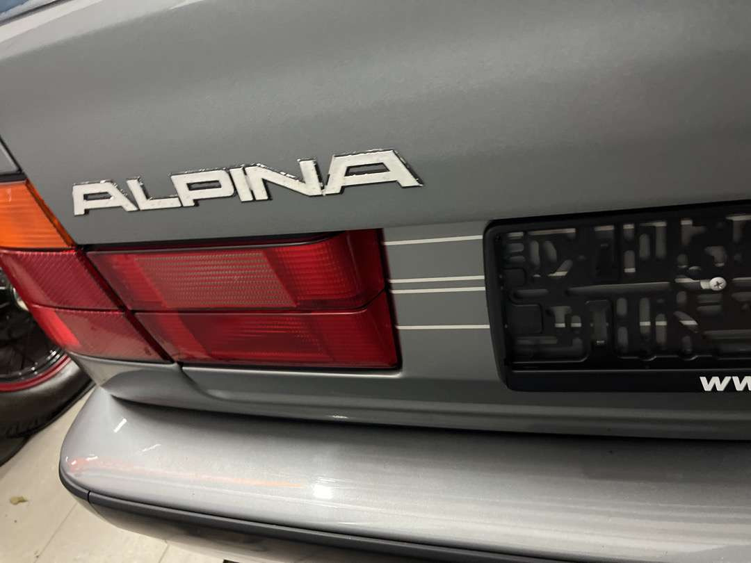1992 BMW Alpina B10 3,5 - ny minstepris - PKW: das Bild 4 1992 BMW Alpina B10 3,5 - ny minstepris - PKW: das Bild 4