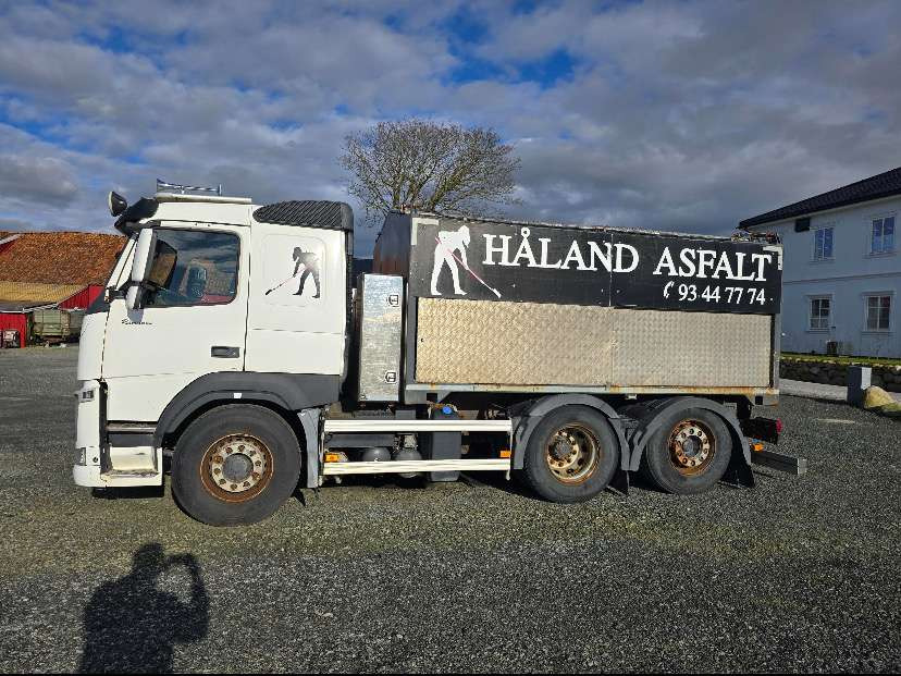 2015 Volvo FM 370 EU-GODKJENT - Asphalttechnik, LKW: das Bild 2 2015 Volvo FM 370 EU-GODKJENT - Asphalttechnik, LKW: das Bild 2
