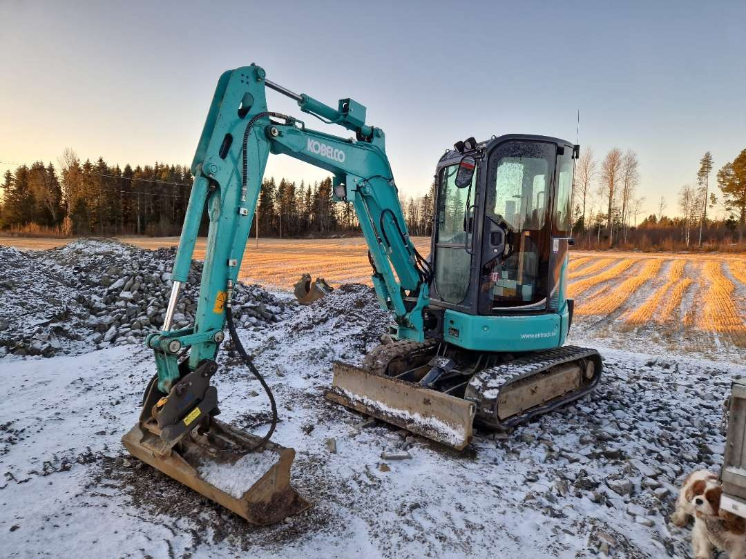 2023 Kobelco SK28SR-6 Minigraver – Nesten ny med kun 563 timer! - Bagger: das Bild 2 2023 Kobelco SK28SR-6 Minigraver – Nesten ny med kun 563 timer! - Bagger: das Bild 2
