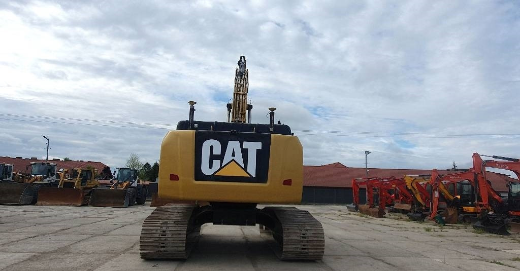 CAT 330 FLN - Bagger: das Bild 4 CAT 330 FLN - Bagger: das Bild 4