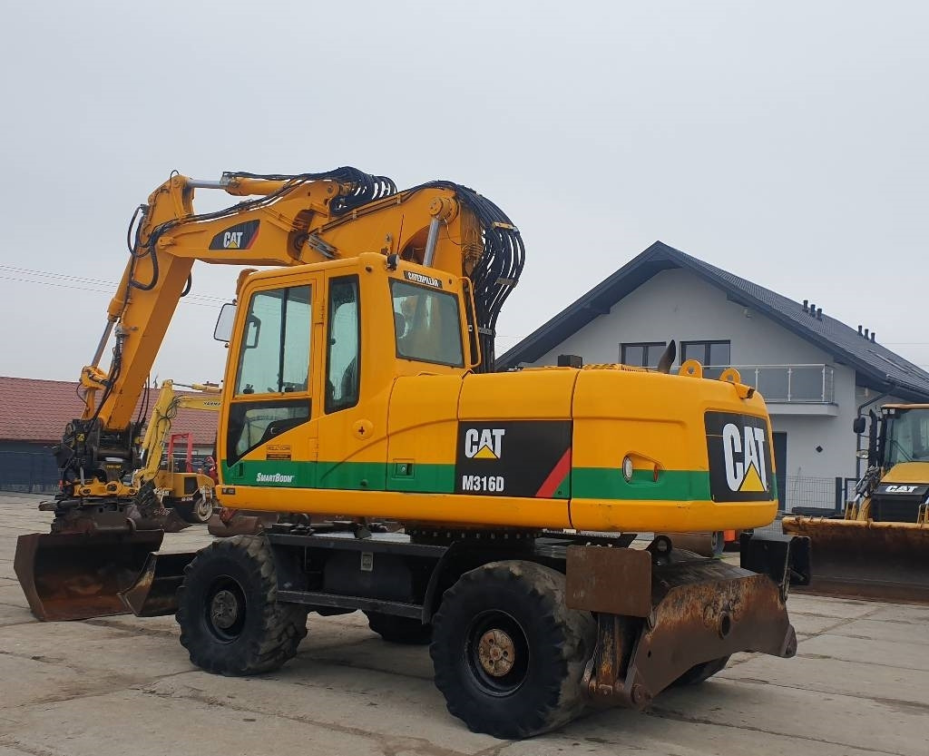 CAT M 316 D - Mobilbagger: das Bild 2 CAT M 316 D - Mobilbagger: das Bild 2