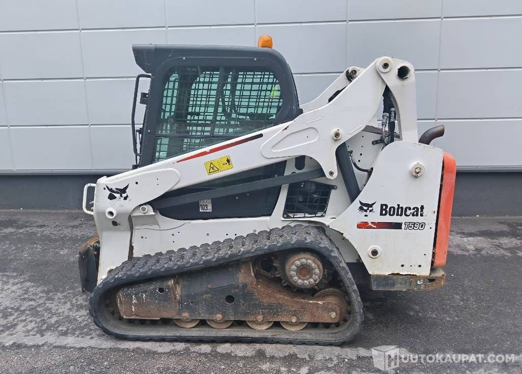 Bobcat T 590, 2015, 1 064 h Kuormaaja, Vantaa - Baumaschine: das Bild 1 Bobcat T 590, 2015, 1 064 h Kuormaaja, Vantaa - Baumaschine: das Bild 1