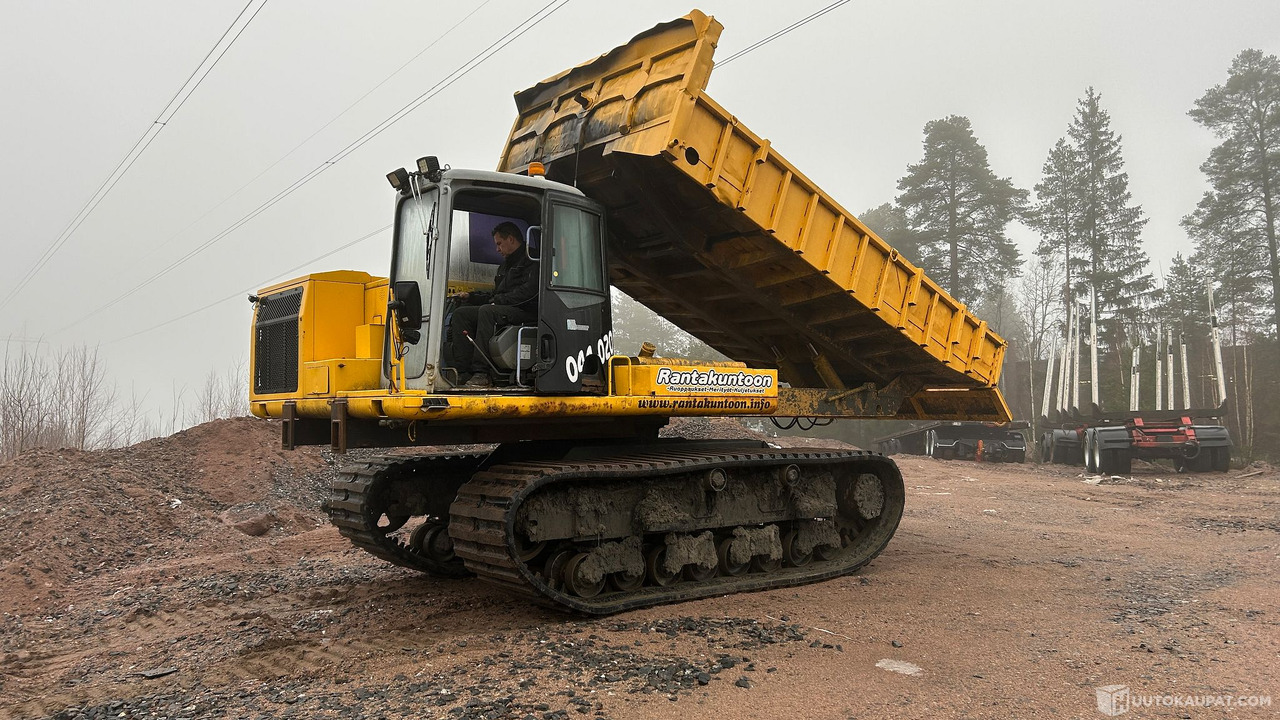 Dumpperi Komatsu CDR-110 irroitettavalla kumitela-alustalla, sekä tuppisovitteinen tukkinosturi kauhalla - Intexw, Lieto - Baumaschine: das Bild 2 Dumpperi Komatsu CDR-110 irroitettavalla kumitela-alustalla, sekä tuppisovitteinen tukkinosturi kauhalla - Intexw, Lieto - Baumaschine: das Bild 2