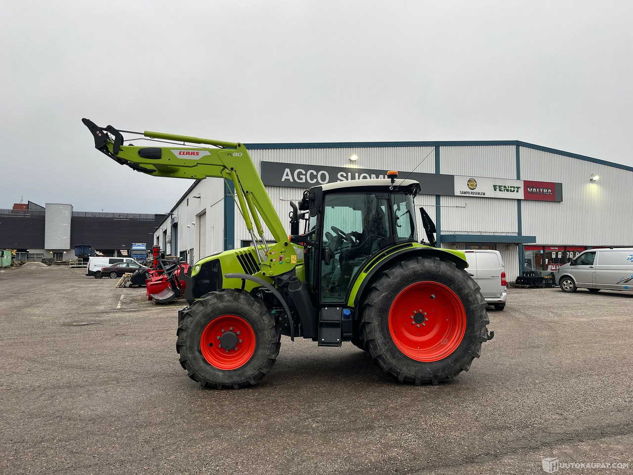 Claas Arion 420 traktori kuormaajalla, 2020,, Salo - Traktor: das Bild 5 Claas Arion 420 traktori kuormaajalla, 2020,, Salo - Traktor: das Bild 5