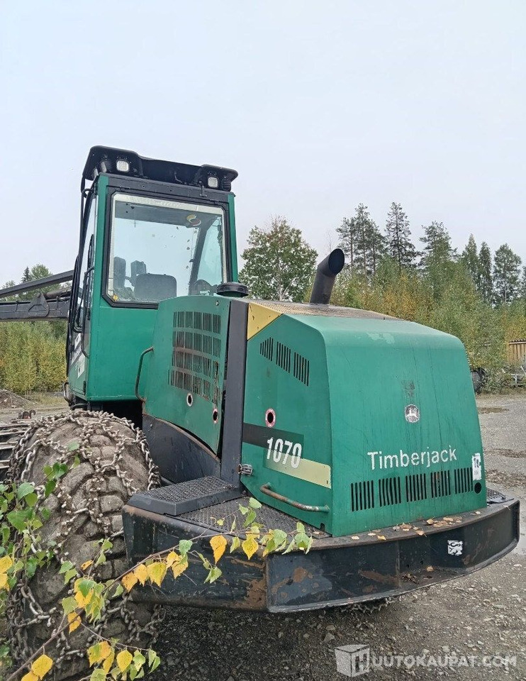 Timberjack 1070 A, 2002, Diesel, 39 800 h Harvesteri, Leppävirta - Forstmaschine: das Bild 4 Timberjack 1070 A, 2002, Diesel, 39 800 h Harvesteri, Leppävirta - Forstmaschine: das Bild 4
